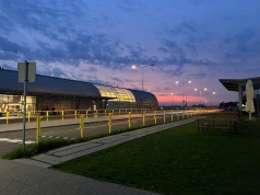 Lotnisko Modlin na minusie! Ponad 28 mln zł straty