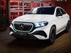 Mercedes GLE po modernizacji. Więcej technologii i zmiany w napędach