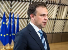 "Nie ma przestrzeni". Ministerstwo rozwiewa nadzieje pracowników budżetówki