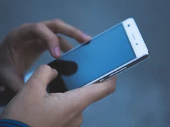 NIK o ochronie dzieci i młodzieży przed treściami szkodliwymi, niebezpiecznymi i pornograficznymi w internecie. Nadal brakuje skutecznych rozwiązań