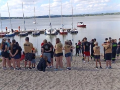 Młodzi adepci pożarnictwa szkolili się nad wodą