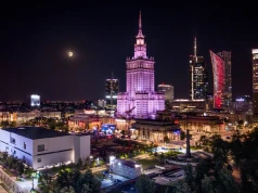 Warszawa. Są oferty na projekt zmian wokół Pałacu Kultury