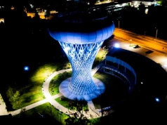 50 lat wieży ciśnień w Ciechanowie. Przed nami koncerty, pokaz laserów, spektakl i tort!