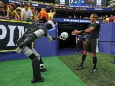 Robot Atlas zagrał na mundialu. Teraz boją się go w fabrykach i strajkują