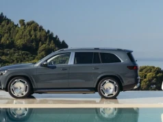 Mercedes-Maybach GLS 680 po dużej modernizacji. Ma 612 KM i więcej ekranów