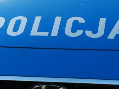 Po alkoholu, za szybko i mimo dożywotniego zakazu. Pirat drogowy wpadł koło Ciechanowa
