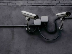 Czy można nagrywać sąsiada? Monitoring posesji a RODO