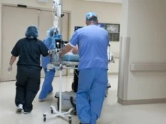 Szpital odwołał zaplanowane operacje. Teraz się tłumaczy