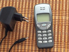 Takie telefony po prostu przestaną działać. Sieć znika z Polski