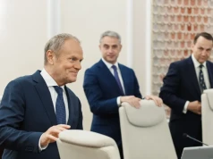 Tusk mówi, że biedy nie ma. Niestety jest i to taka, że aż piszczy