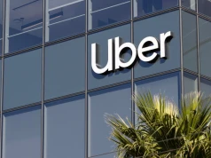 Uber jak bilet z automatu. Na Lotnisku Chopina rusza innowacyjny system dla podróżnych