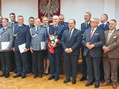 Powiatowe Obchody Święta Policji w Wieluniu. Awanse, jubileusze i podziękowania za codzienną służbę