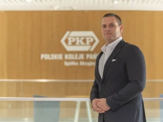 Reklama na dworcach kolejowych. Jak zarobić, ale nie szpecić?
