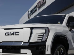 GM i Ford coraz bardziej przypominają telekomy, a nie producentów aut