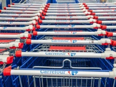 Listeria wykryta w partii szynki. Carrefour rozpoczął wycofywanie produktu
