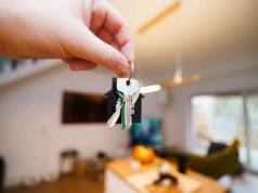 Materiały budowlane znów drożeją. Jak przełoży się to na koszty wykończenia mieszkania?