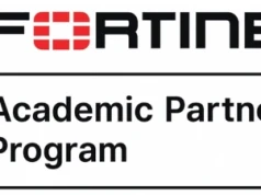 Więcej specjalistów cyberbezpieczeństwa. Fortinet rozwija program edukacyjny w Polsce