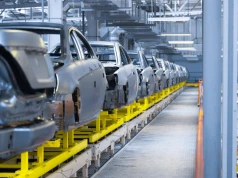 Automotive pod presją kosztów i Chin. Firmy szukają klientów, a pieniądze grzęzną w fakturach