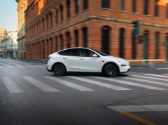 Auta elektryczne kupowane w Niemczech chętniej niż hybrydy czy modele tylko-spalinowe. Pierwszy raz w historii