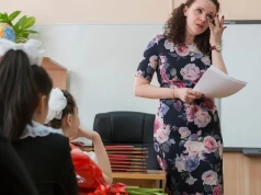 Nauczyciele liczyli na więcej. MEN wyjaśnia decyzję w sprawie wynagrodzeń, ZNP zapowiada protest