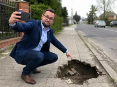 Radny z ławką lub dziurą w chodniku. O co naprawdę chodzi w samorządzie i czy lajk na teraz jest ważniejszy niż przyszłość?