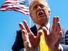 Trump: rozważam potężny atak na Iran, jestem bliski podjęcia decyzji