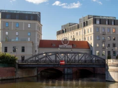 Charakterystyczne balkony na historycznym Młynie Maria we Wrocławiu. Deweloper zabrał głos