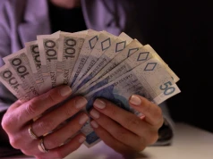 Jeden błąd pracodawcy i na konto może wpłynąć więcej pieniędzy. Liczy się ten termin