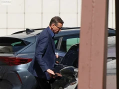 Minął termin ultimatum w PiS. Ci posłowie nie podpisali „lojalek”