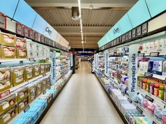Najładniejszy market w Polsce od środka. Kasy widzą towar, jest równo co do milimetra