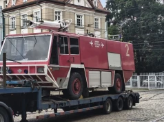 Strażacka legenda z lotniska w Goleniowie trafiła do muzeum w Szczecinie