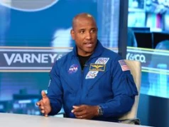 Artemis IV: Victor Glover poddaje w wątpliwość lądowanie na biegunie