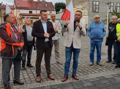 Andrychów zamknął drzwi przed Bąkiewiczem. Kto będzie następny?
