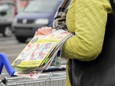 Blisko 42 proc. konsumentów sprawdza gazetki promocyjne przed wizytą w sklepie