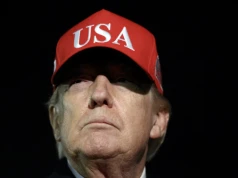 Trump wznawia wojnę handlową i nakłada nowe cła na 60 partnerów handlowych