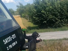O krok od tragedii na przystanku kolejowym! Młody chłopak wspinał się po szynobusie!