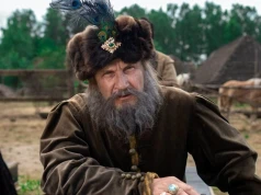 Serial „1670” wraca na Netflix. Kolbuszowski skansen ponownie stał się filmową Adamczychą