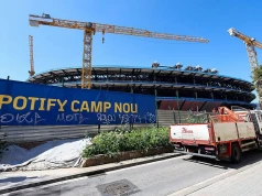 Dramat na Camp Nou. Nie żyje robotnik