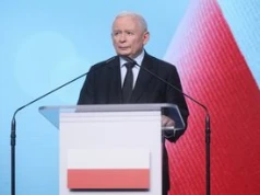 Kaczyński ujawnia. "Morawiecki powiedział, że chce przejąć partię"