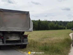"Odpoczywał" w czasie jazdy. Kierowca zastosował trik z magnesem