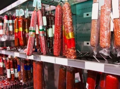 GIS ostrzega przed popularną wędliną. Wykryto w niej groźne bakterie