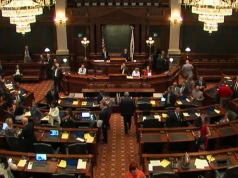 W ciągu siedmiu lat o ponad 40 procent wzrosło wynagrodzenie ustawodawców Illinois