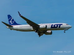 LOT z 29. MAX-em. SP-LYK dotarł na Lotnisko Chopina