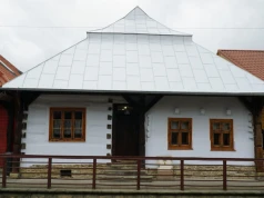 Wyremontowano zabytkowy „Dom pod Wagą” w Zakliczynie