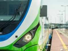 Wypadek z udziałem hulajnogi w Rzeszowie. 16-latek zderzył się z szynobusem