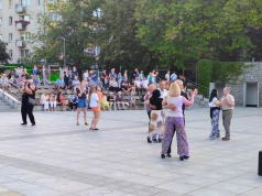 Wielu gości na potańcówce sandomierskiej