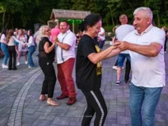 Tak wyglądała sobotnia potańcówka na "Marcince" w Tarnowie. Chętnych do zabawy nie brakowało.