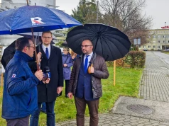 Jabłoński o Wosiu: gnojek. Woś do Jabłońskiego: robisz to tylko po to, żeby mnie obrażać