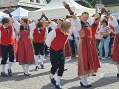 Folklor znów połączył świat. Barwna inauguracja 63. Tygodnia Kultury Beskidzkiej w Wiśle | FOTO, WIDEO
