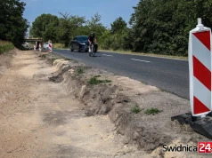 Trwa budowa drogi rowerowej pod Świdnicą. Na wykonanie prac przeznaczono blisko 1,2 mln złotych